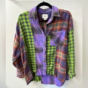 Tilly’s distressed flannel